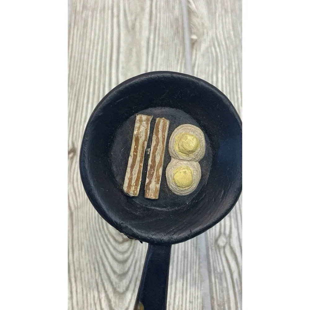 VTG Handcrafted Wooden Skillet Wall Hook Bacon and Eggs Breakfast Decor Black